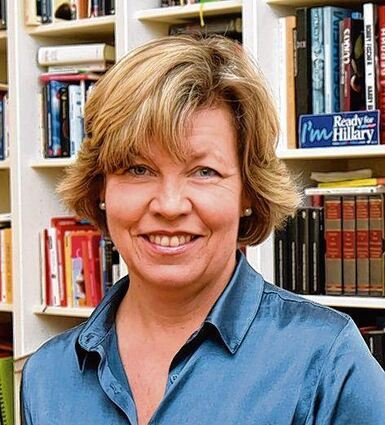 <p>Andrea Römmele hofft, dass es bald um Sachthemen geht.</p>