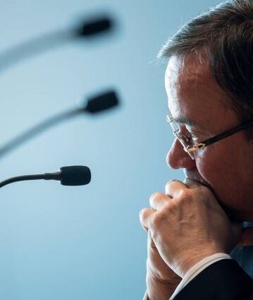 <p>Armin Laschet stehen in NRW noch harte Verhandlungen bevor.</p>
