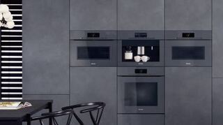 Auch Elektrogeräte gibt es in der grifflosen Variante.