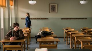Szene aus „Das schweigende Klassenzimmer“: Der Film beruht auf den Erlebnissen von Dietrich Garstka, die er im gleichnamigen Buch schildert. Garstka floh 1956 mit seinen Mitschülern vor dem Staatsapparat der DDR in den Westen. Letztlich führte der Weg der rebellischen Jugendlichen nach Bensheim.