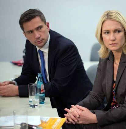 Sachsens SPD-Chef Martin Dulig mit Manuela Schwesig aus Schwerin.