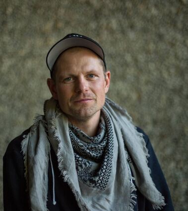 Der leitende Dramaturg des Berliner Theatertreffens, Daniel Richter. Zum 55. Mal zeigten die Festspiele die „bemerkenswertesten“ Regiearbeiten der Saison – eine Jury wählt zehn Inszenierungen aus und schlägt sie dem Intendanten zur Einladung vor.