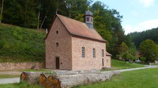 Vom verlassenen Ort Breitenbach blieb nur noch Kirche St. Wendelin.