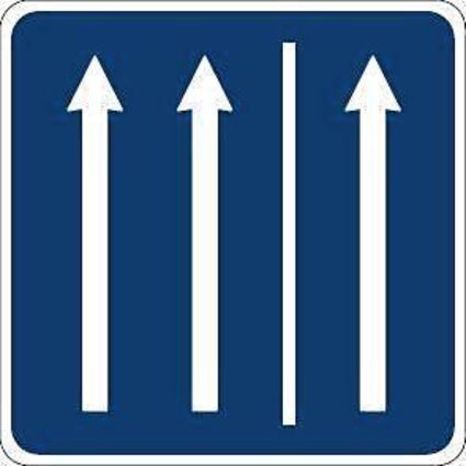 Verkehrszeichen 223.1 bedeutet: Der Seitenstreifen darf benutzt werden.