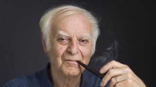 Der 84-jährige Autor setzt sich in seinem Roman mit der Atomkatastrophe von Fukushima im Jahr 2011 und dem Leben danach auseinander.