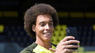 Ein lässiger Typ mit Leader-Qualitäten: Der Belgier Axel Witsel ist das zentrale Puzzlestück beim Umbruch in Dortmund.