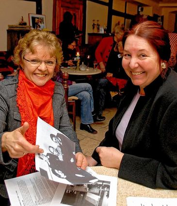 <p>"Männer und Frauen sind gleichberechtigt" war das Thema bei der Veranstaltung zum Internationalen Frauentag bei der Zwingenberger SPD. Als Referentinnen waren Dr. Regina Nethe-Jaenchen (l.) und die Fachanwältin für Familienrecht Doris Schumacher-Braun zu Gast.</p>