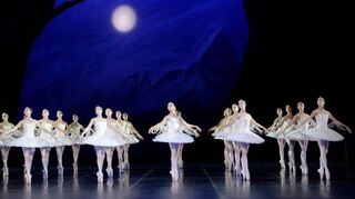 Spitzenleistung: „Shades of White, Königreich der Schatten“.