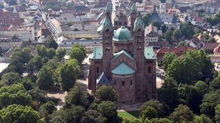 Ginge es nach dem Vorschlag der Gutachter, würde Speyer (Bild) künftig dem Rhein-Pfalz-Kreis zugeschlagen.