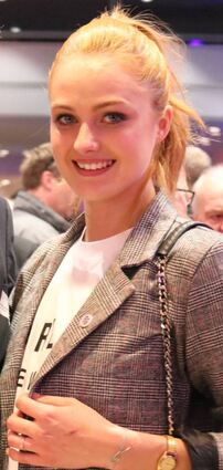 Topmodel-Kandidatin Vanessa Stanat – hier als Gast beim Frühlingsempfang der Wirtschaftsförderung Bergstraße in Zwingenberg.