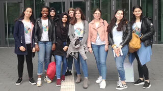 Die zehn Teilnehmerinnen des Seminars an der Friedrich-List-Schule haben monatelang geplant und organisiert.