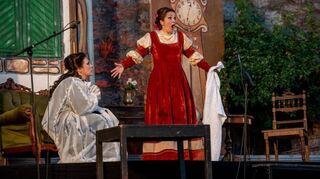 Die Oper in Lindenfels wurde von einem internationalen Ensemble aufgeführt, das gestandene Profis und junge Studierende in sich vereinte.