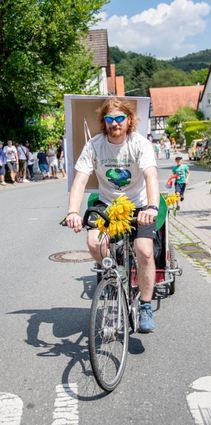 Florian Schneider als Kerwewatz markierte den Schlusspunkt.