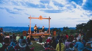 Am Grillplatz in Lindenfels haben am Wochenende wieder die Lagerfeuerkonzerte stattgefunden – trotz zeitweise widriger Wetterbedingungen.