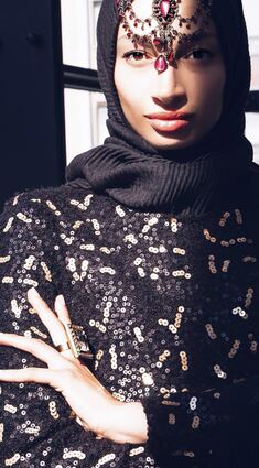 Designerin Meriem Lebdiri vom Label Mizaan.