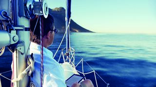 Sich in das Reiseziel einlesen – das geht auch schon vor der Reise und nicht erst im Zielland oder auf dem Weg dorthin.