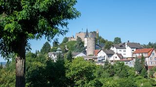 Die Burg dominiert bis heute das Stadtbild von Lindenfels.