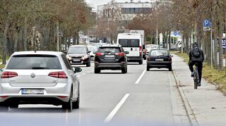 Der Berliner Ring soll besser an den ÖPNV angebunden werden. Ob dafür eine neue Stadtbuslinie eingerichtet wird, muss abgewartet werden.
