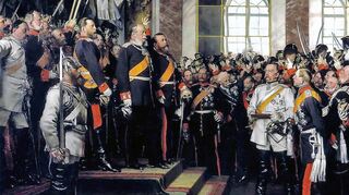 Maler Anton von Werner (1843-1915) verewigt die Kaiserproklamation von Versailles in mehreren Gemälden. Hier auf dem Podest vorne Wilhelm I., rechts von ihm Großherzog Friedrich von Baden, in der Mitte (in weißer Uniform) Otto von Bismarck.