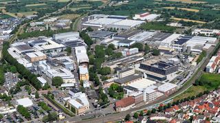 Am Freudenberg-Stammsitz in Weinheim sind aktuell mehr als 4100 Mitarbeiter beschäftigt.