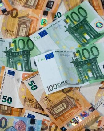 Die Ankündigung der Sparkasse Bensheim zu Strafzinsen für Firmenkonten sorgt für kritische Reaktionen.
