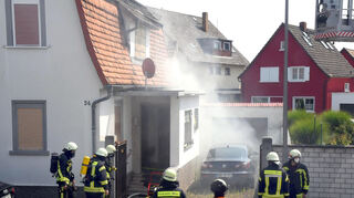 Lorsch, Brandeinsatz Neckarstraße, 21.08.2021 gegen 12:45 / im Schlafimmer eines leerstehendes Hauses kam es zu einer Rauchentwicklung... Foto: Jürgen Strieder