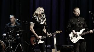 Die Kanadierin Sarah Smith gastiert mit ihrer Band im Theater Mobile.