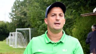 Marco John fordert von seiner Mannschaft mehr Einsatz im Training, damit es auch auf dem Spielfeld besser läuft.