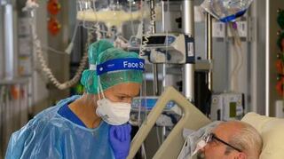 Covid-19-Intensivstation im Städtischen Klinikum Dresden.