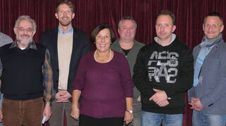 Der neue Vorstand der Lautertaler CDU (von links): Tobias Poth (Beisitzer), Karl-Josef Kuhn (stellvertretender Vorsitzender), Carsten Stephan (Vorsitzender), Heide-Marie Kinzel (Beisitzerin), Rolf Degenhardt (Schatzmeister), Markus Chojnacki und Dennis Hinzpeter (beide Beisitzer).