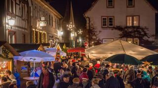 Der Zwingenberger Weihnachtsmarkt 2021 ist abgesagt. Unser Archivbild entstand im Jahr 2017.