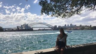 Ihr Aufenthalt in Australien hat Lily, hier bei einer Touristen-Tour in Sydney, in ihrer persönlichen Entwicklung sehr geholfen.