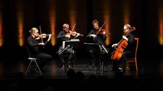 Zum zweiten Mal nach 2016 war das Danish String Quartet auf Einladung der Kunstfreunde Bensheim zu Gast im Parktheater – und sorgte einmal mehr für Begeisterung beim Publikum.