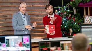 Das Moderatorenduo Felix Gaudo (l.) und Harry Hegenbarth sorgte beim Teleshopping im Kaufhaus Ganz auf seine gewohnt witzig-chaotische Art für beste Unterhaltung.