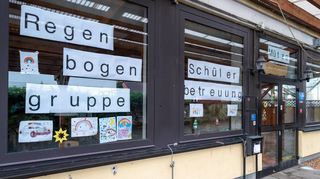 Um die hohe Nachfrage nach Schülerbetreuung zu decken, hat das Mütterzentrum im vorigen Somer mit Unterstützung der Stadt die „Regenbogengruppe“ gegründet. Nun aber wird sie vorzeitig Ende März wieder geschlossen. Für betroffene Eltern kam diese Entscheidung völlig überraschend.