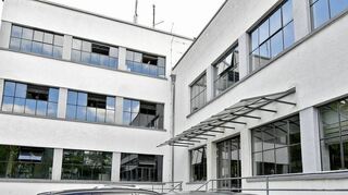 Die Brain Biotech AG mit Sitz im denkmalgeschützten Bauhaus-Gebäude in Zwingenberg hat sich für 3,7 Millionen Euro 62 Prozent der niederländischen Breatec B.V. gesichert
