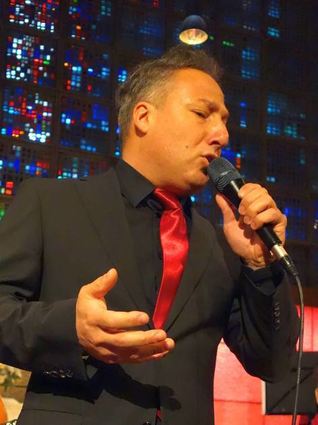 Der Sänger Marcello Paletta wird am 19. Februar im Theater Mobile in Zwingenberg vom Ensemble „Tango Marcando“ begleitet, das zum wiederholten Male im ältesten Bergstraßenstädtchen auftritt.