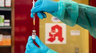 Seit dem 8. Februar dürfen auch Apotheker gegen das Coronavirus impfen. Die Resonanz ist gering. In Lautertal und Lindenfels gibt es dieses Angebot bisher in keiner Apotheke. Der Bedarf sei rückläufig, außerdem brauche es zusätzliches Personal, lauten die Begründungen.
