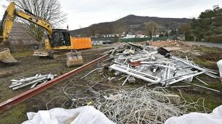 Der Jugendtreff in der Tagweide wurde vor über zwei Jahren abgerissen, er musste dem Neubau einer Kita weichen – SPD-Fraktionsvorsitzende Regina Nethe-Jaenchen kritisierte jetzt in ihrer Haushaltsrede, dass bei der Schaffung eines neuen Begegnungsortes für Jugendliche keine Fortschritte zu verzeichnen seien.