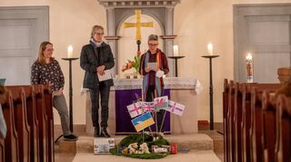 Katholische und Evangelische Frauen haben den Weltgebetstags-Gottesdienst in Lindenfels vorbereitet. Von links: Anika Westenberger, Isolde Rohnstock und Renate Schneider.
