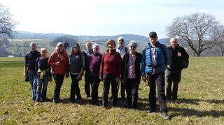 Bei bestem Wetter waren die Wanderer des TVE im Odenwald unterwegs.