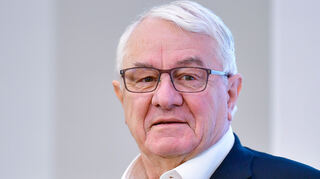 Hasso Plattner im Februar 2020 auf einer Kunstausstellungin Potsdam.