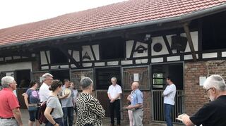 Die Bewertungskommission des Wettbewerbs „Unser Dorf hat Zukunft“ besichtigte Kolmbach.