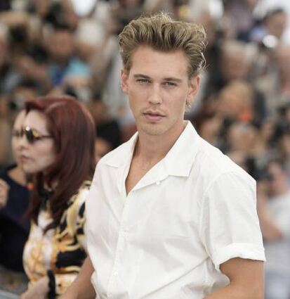 Austin Butler stellt in Cannes den Film „Elvis“ vor.