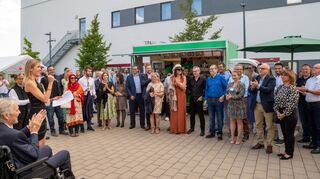 Bei der Jubiläumsfeier am Sitz der Firma Reckeweg gratulierten Lieferanten und Mitarbeiter aus der ganzen Welt.