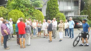 Der Kur- und Verkehrsverein Auerbach hatte zu einem weiteren Rundgang durch den Stadtteil eingeladen.