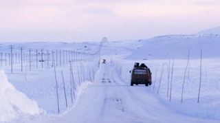 Abenteuerliche Reise in den Schnee: Im Jahr 1985 war Jörg Werner aus Laudenbach mit Freunden am Polarkreis in Schweden.