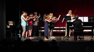 Das Bensheimer Goethe-Gymnasium hatte am Donnerstagabend zum Sommerkonzert mit mehr als 200 Mitwirkenden eingeladen.