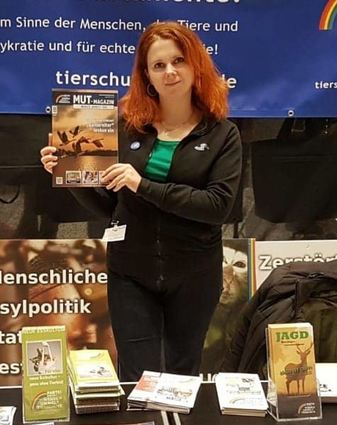 Saskia Böhm-Fritz tritt 2023 für die Tierschutzpartie bei der Heppenheimer Bürgermeisterwahl an.