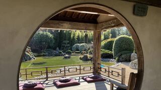 Ein wenig Japan findet sich auch in Kalifornien wieder: eine Ruheoase inklusive Bambuswald und manikürtem Feng-Shui-Garten samt Koi-Teich.